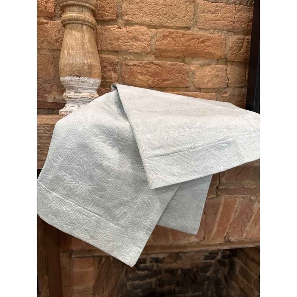 2 SFERRA BROS Matelassé Quilted Standard Pillow  Shams Soft, Robins, Egg Blue‎